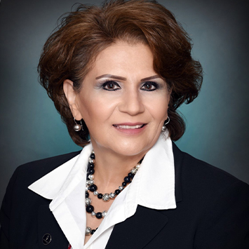 Leticia Perez headshot