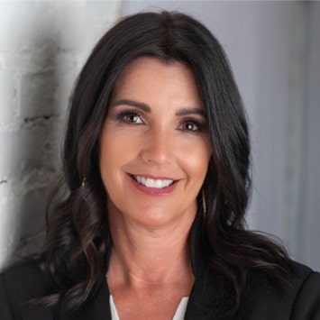 Lona Warrenburg