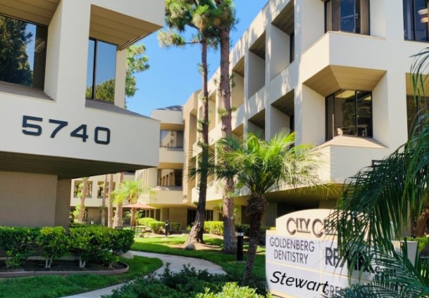 oficina_5740_ralston_st.jpg