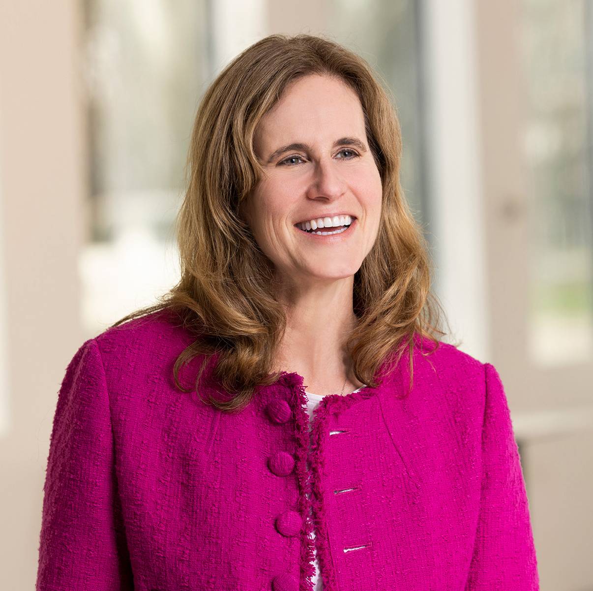 Elizabeth Giddens, 최고 법률 책임자